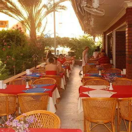 Miss Cleopatra Otel 2*